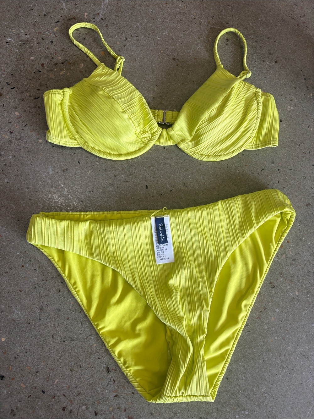 Splendid Neon Yellow Ribbed Underwire Bikini Set | Size M / Never worn
